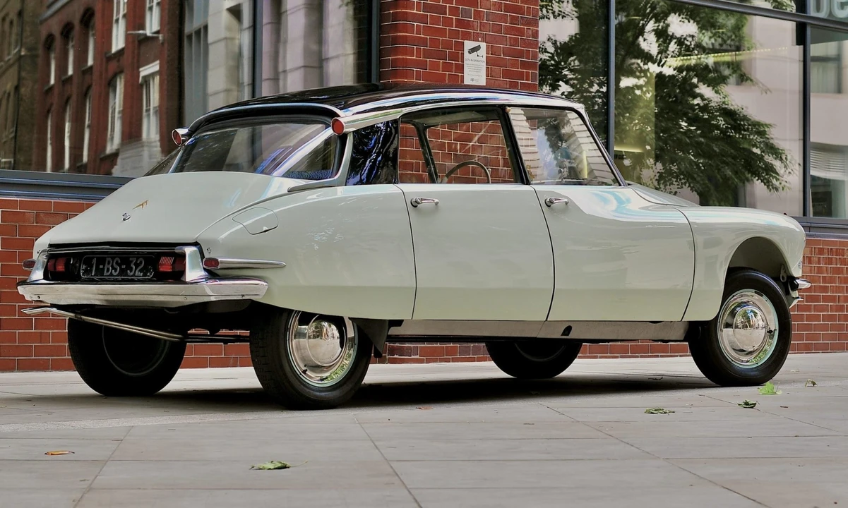 1958 Citroen DS19 - Image 25 of 31