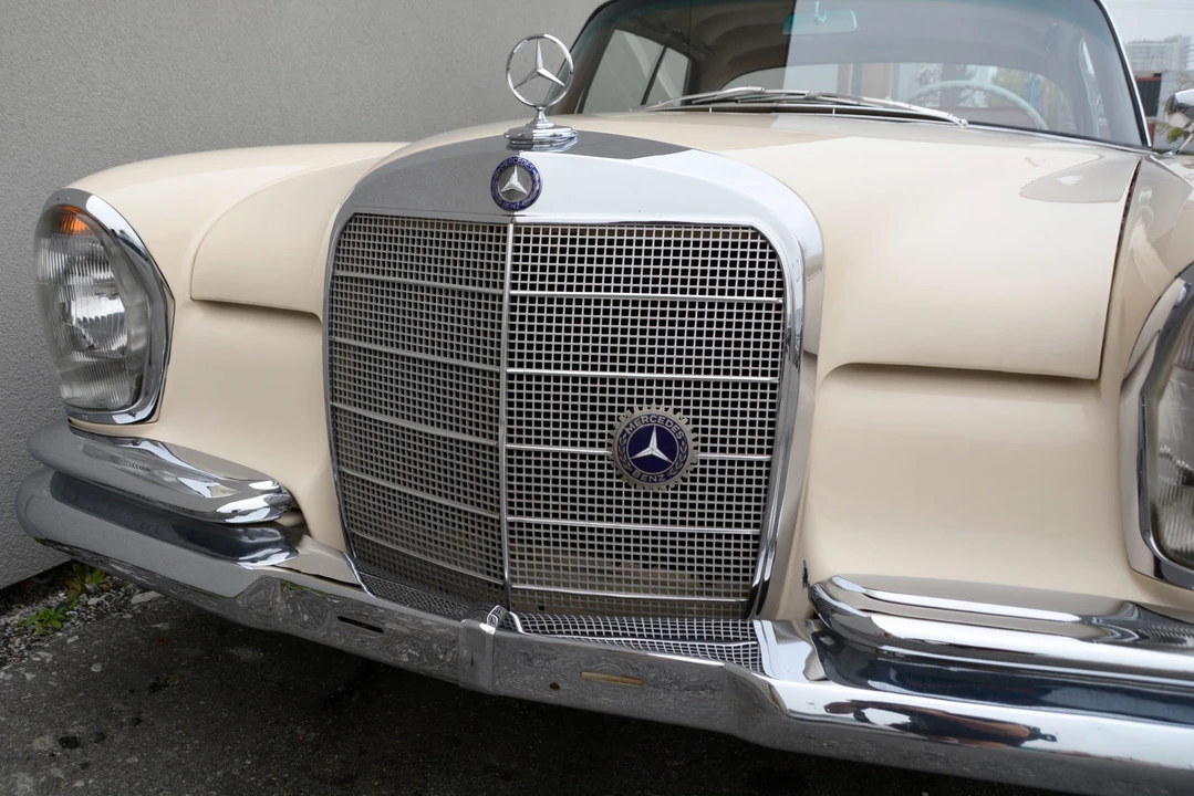 1962 Mercedes-Benz W112 - Image 17 of 31