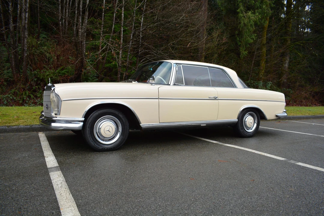 1962 Mercedes-Benz W112 - Image 3 of 31