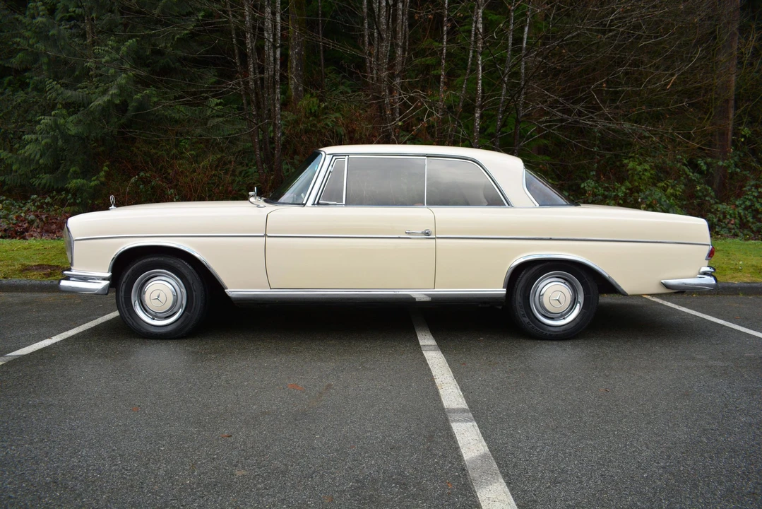 1962 Mercedes-Benz W112 - Image 5 of 31