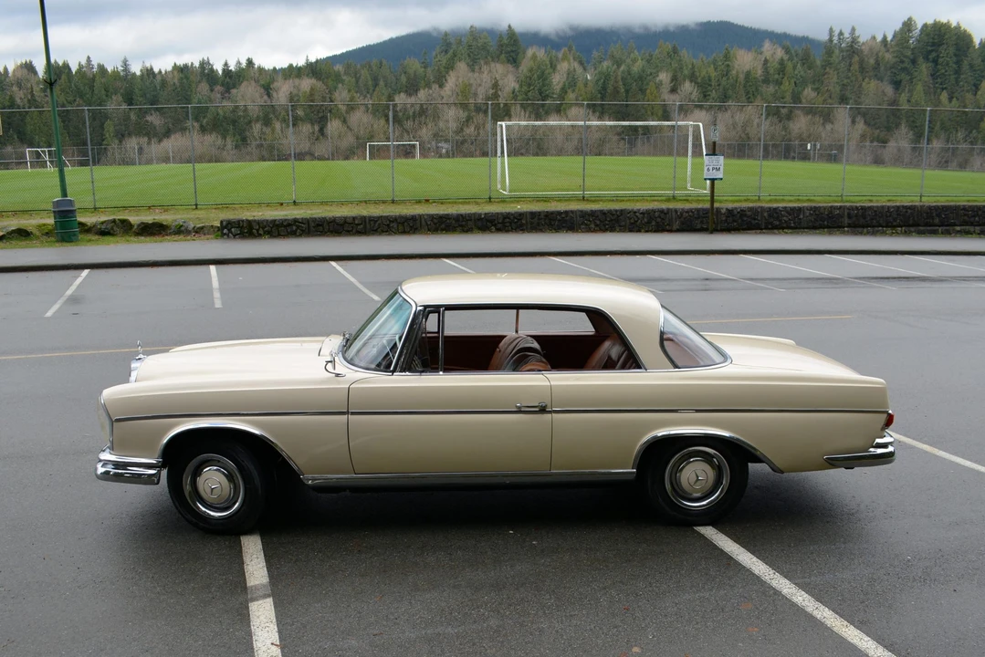 1962 Mercedes-Benz W112 - Image 4 of 31