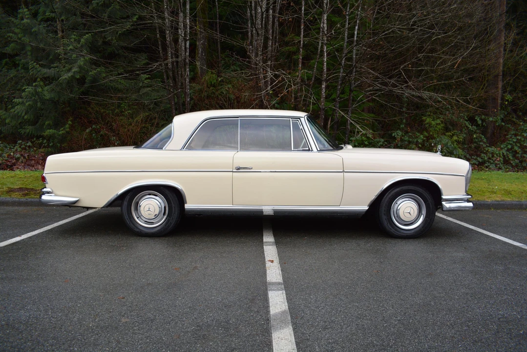 1962 Mercedes-Benz W112 - Image 11 of 31