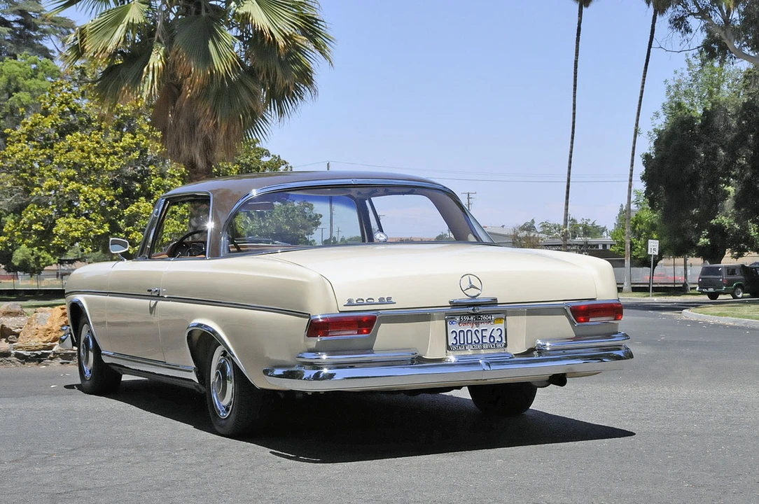1963 Mercedes-Benz W112 - Image 8 of 31