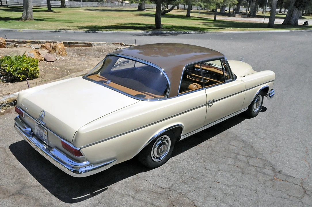 1963 Mercedes-Benz W112 - Image 20 of 31
