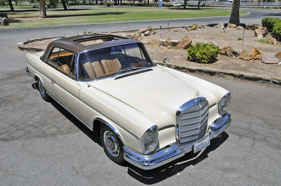 1963 Mercedes-Benz W112 - Image 19 of 31