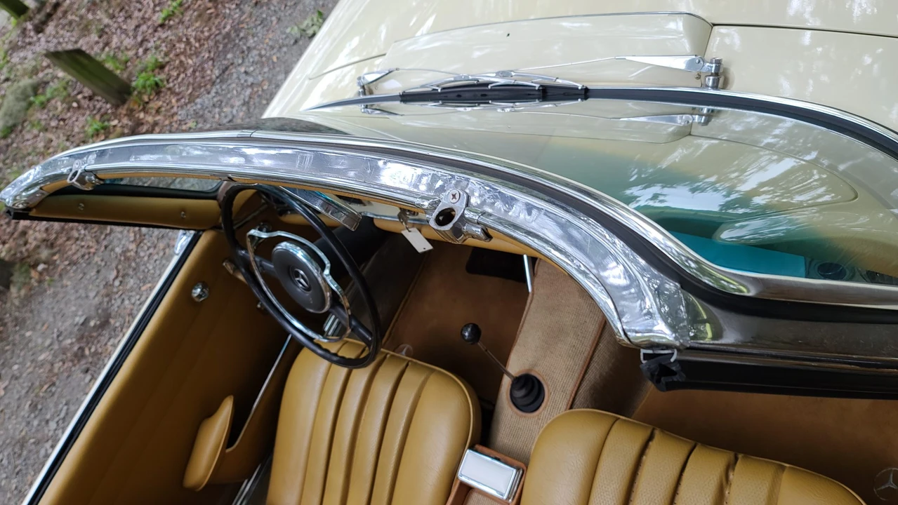 1965 Mercedes-Benz W113 SL-Class - Image 28 of 31