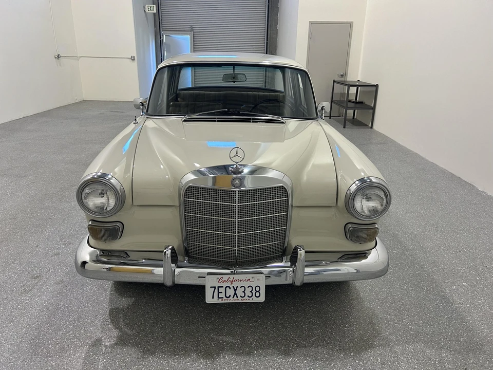 1966 Mercedes-Benz W110 - Image 21 of 31