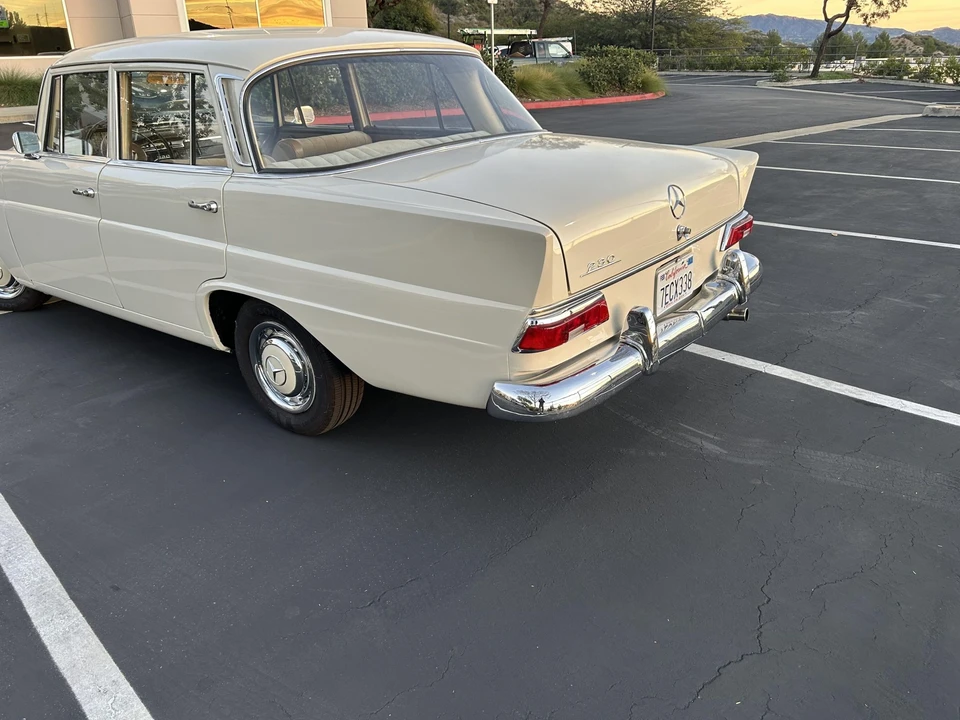 1966 Mercedes-Benz W110 - Image 28 of 31