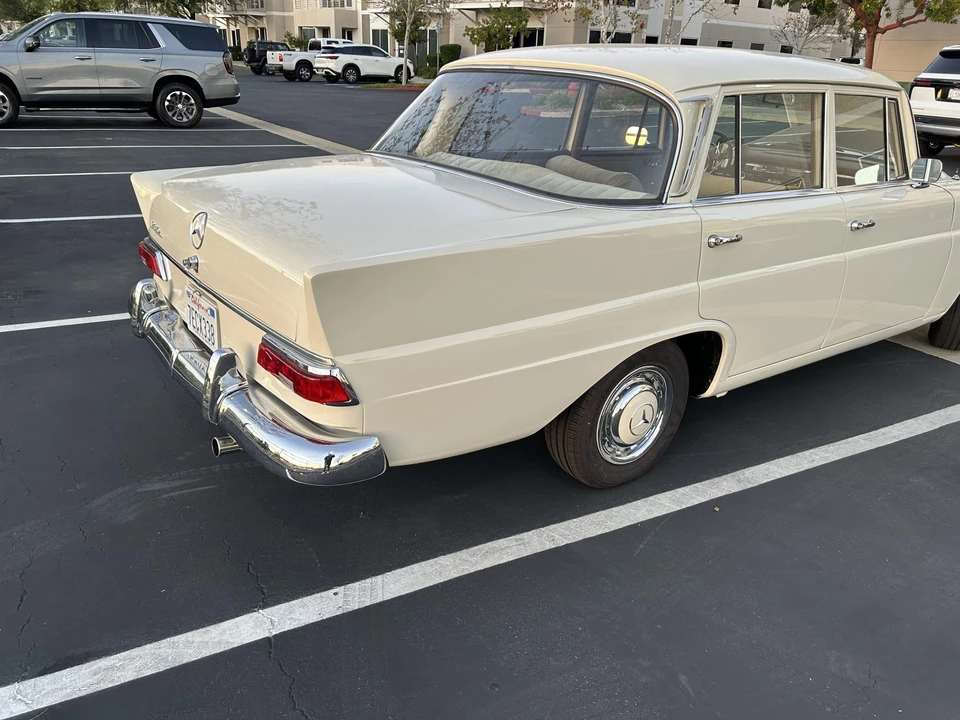 1966 Mercedes-Benz W110 - Image 29 of 31