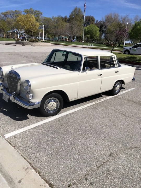 1966 Mercedes-Benz W110 - Image 25 of 31