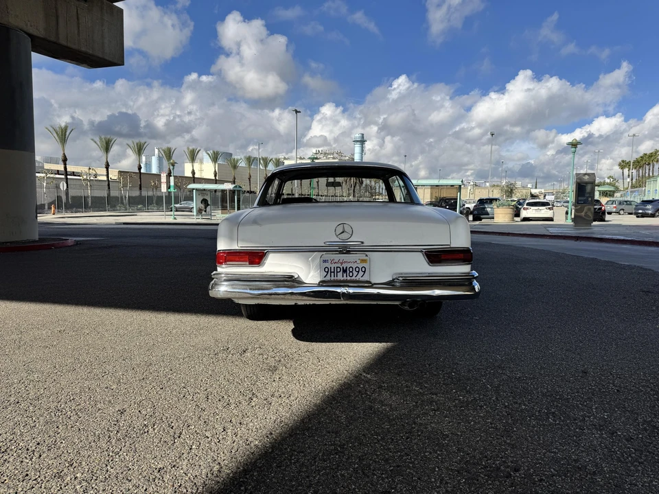 1966 Mercedes-Benz W111 Coupe - Image 12 of 31