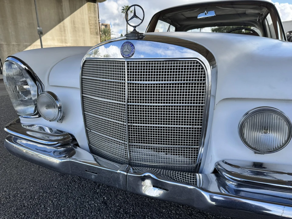 1966 Mercedes-Benz W111 Coupe - Image 24 of 31