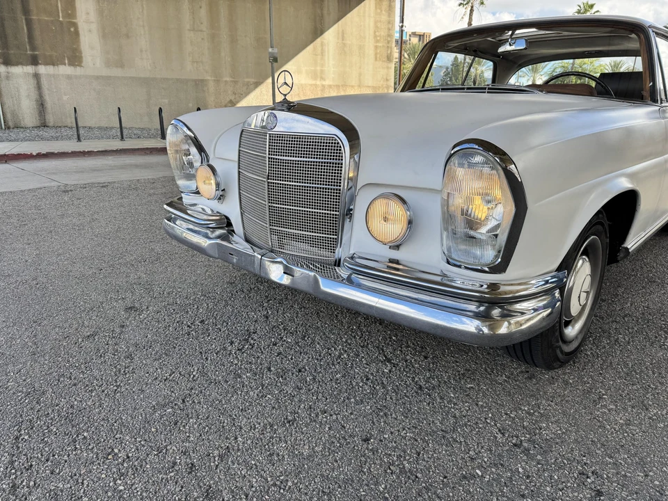1966 Mercedes-Benz W111 Coupe - Image 21 of 31
