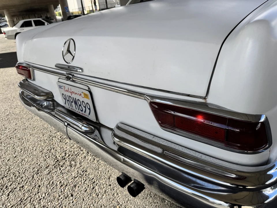 1966 Mercedes-Benz W111 Coupe - Image 27 of 31