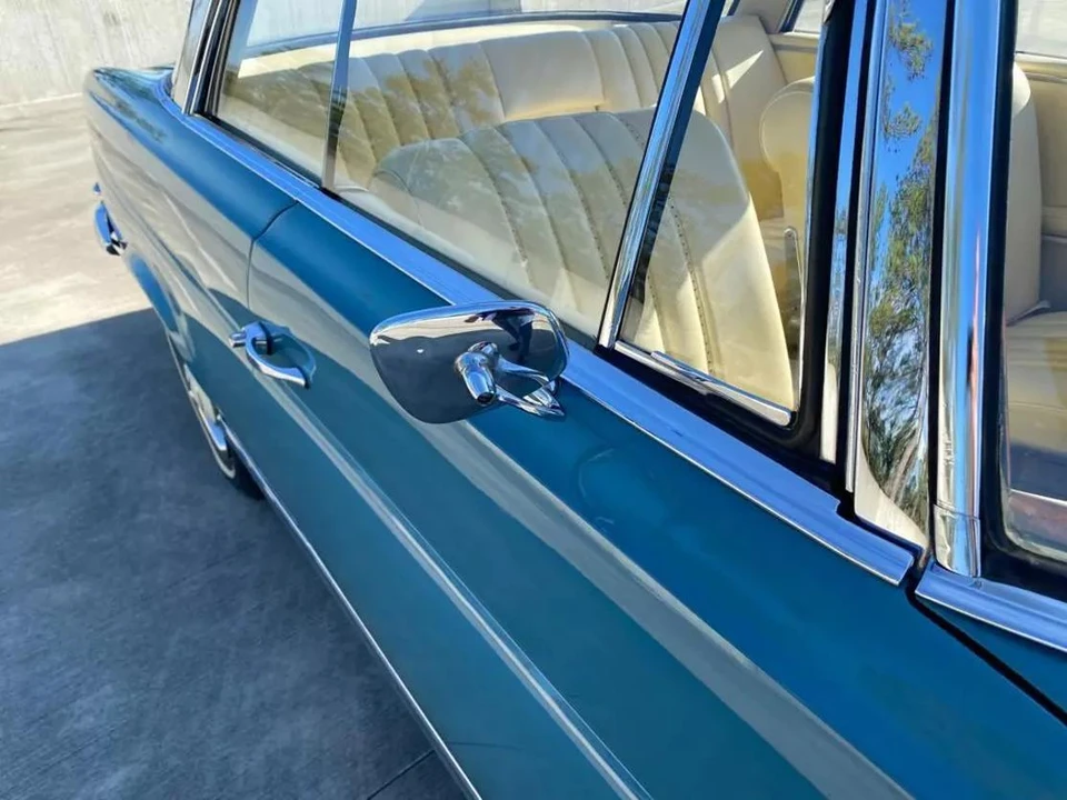 1966 Mercedes-Benz W111 Coupe - Image 19 of 31
