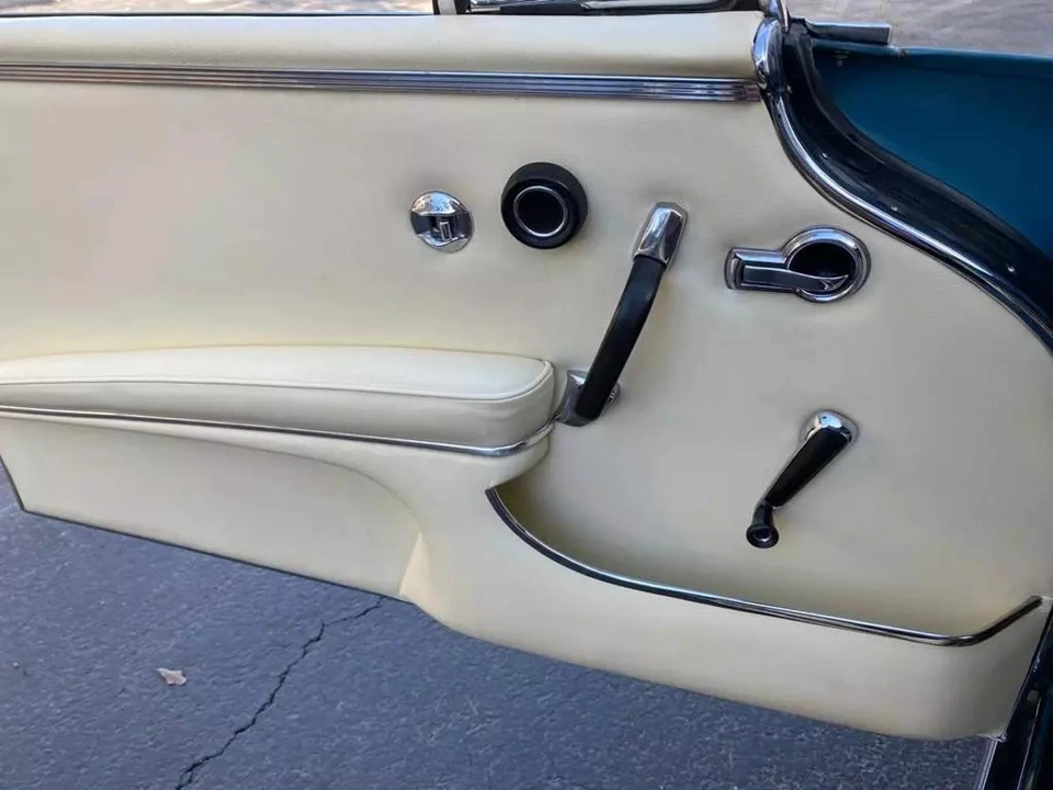 1966 Mercedes-Benz W111 Coupe - Image 26 of 31