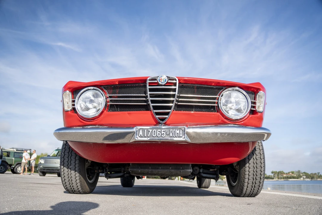 1967 Alfa Romeo Giulia Sprint GT Veloce - Image 10 of 31