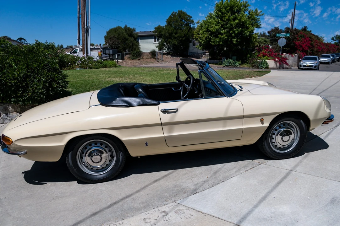 1967 Alfa Romeo Series 1 - Image 6 of 31