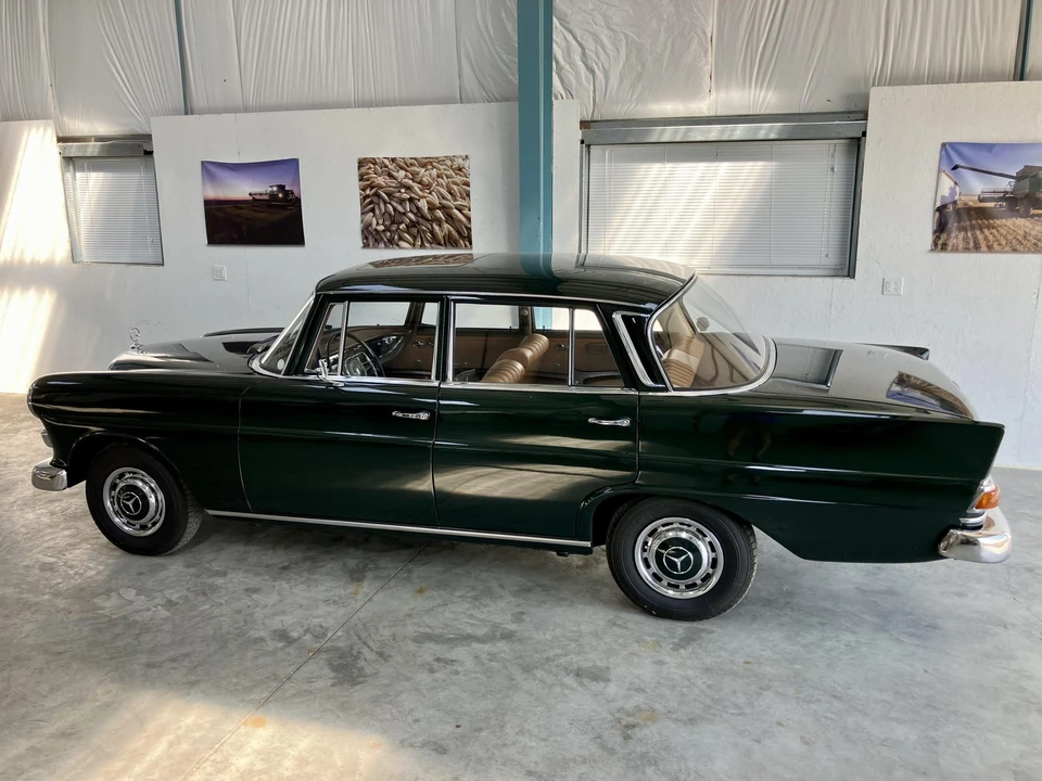1967 Mercedes-Benz W110 - Image 16 of 31