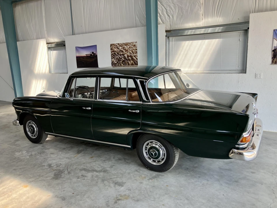 1967 Mercedes-Benz W110 - Image 15 of 31