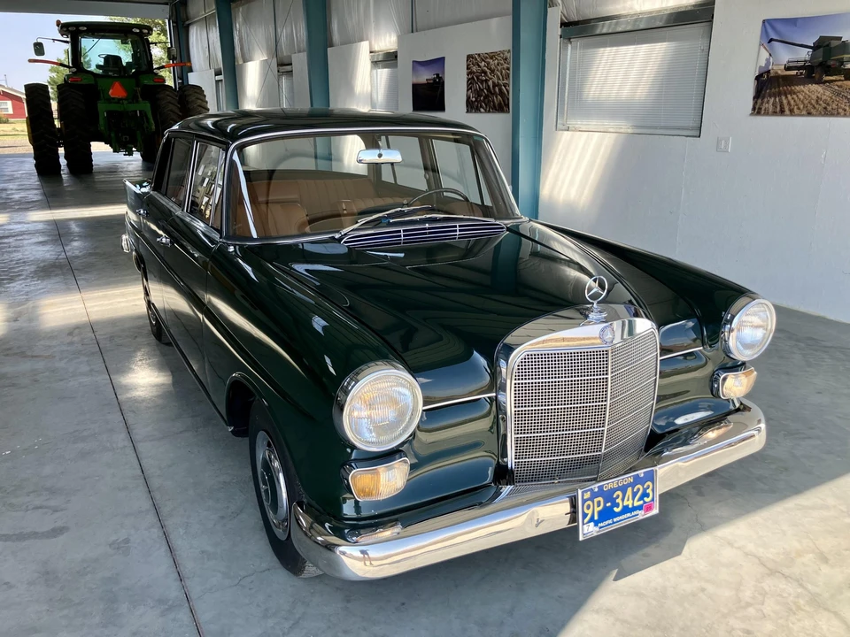1967 Mercedes-Benz W110 - Image 6 of 31
