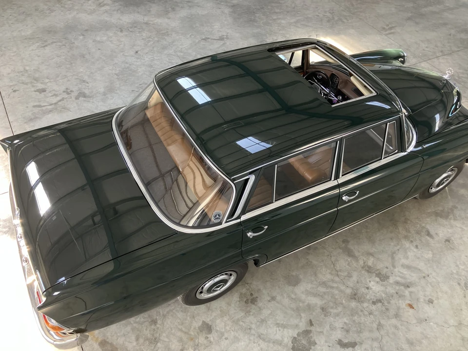 1967 Mercedes-Benz W110 - Image 21 of 31