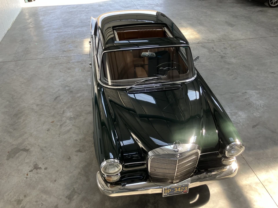 1967 Mercedes-Benz W110 - Image 22 of 31