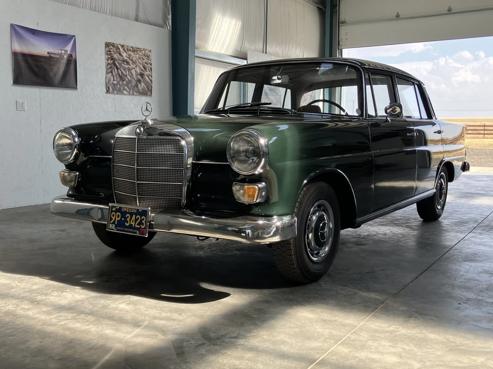 1967 Mercedes-Benz W110 - Image 2 of 31