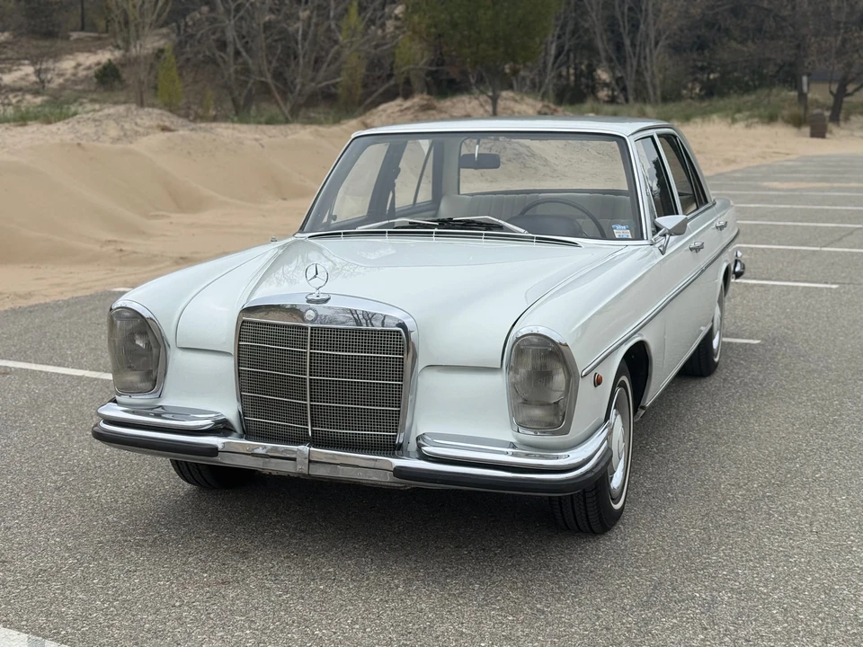 1967 Mercedes-Benz W108 & W109 - Image 18 of 31