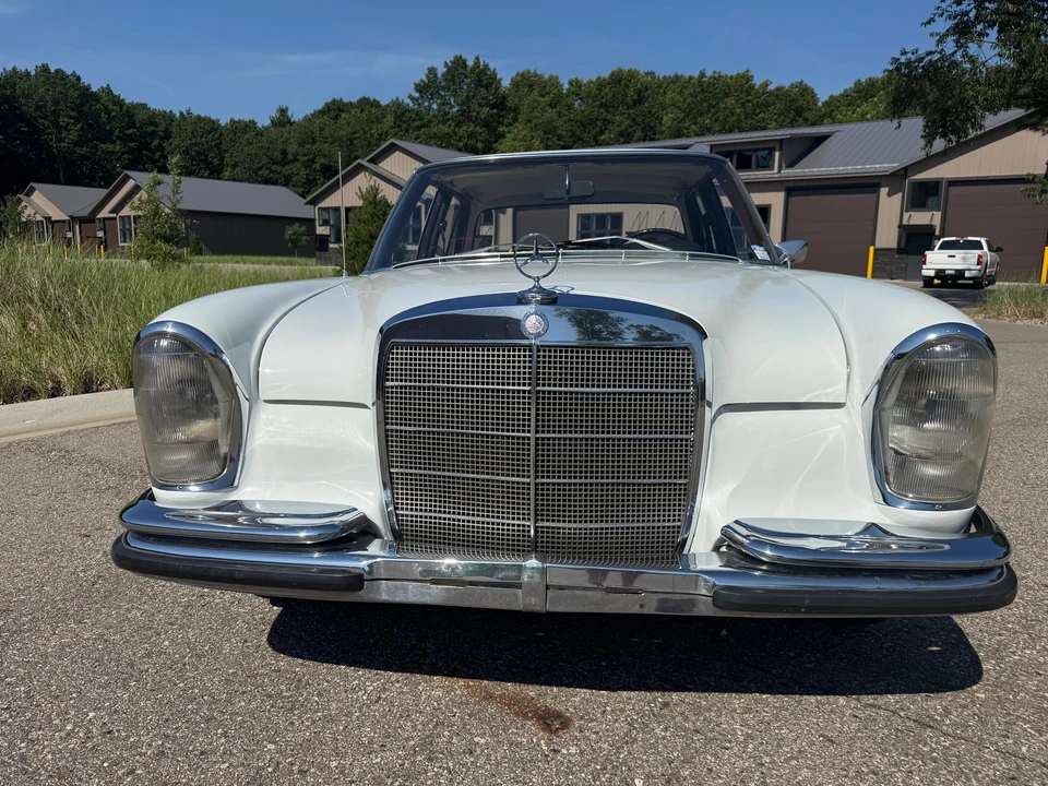 1967 Mercedes-Benz W108 & W109 - Image 4 of 31