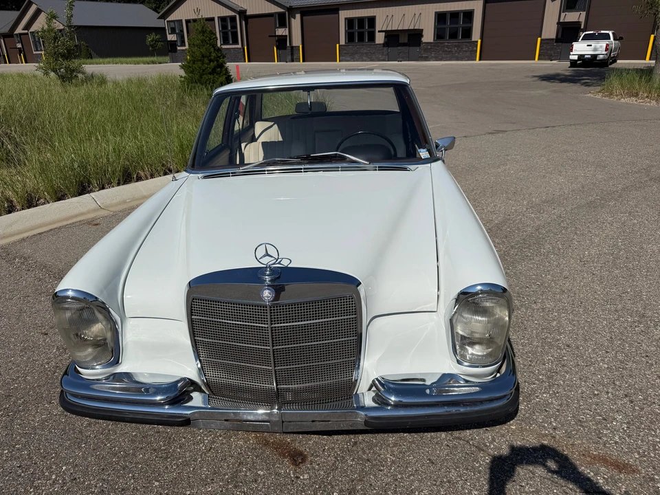 1967 Mercedes-Benz W108 & W109 - Image 3 of 31