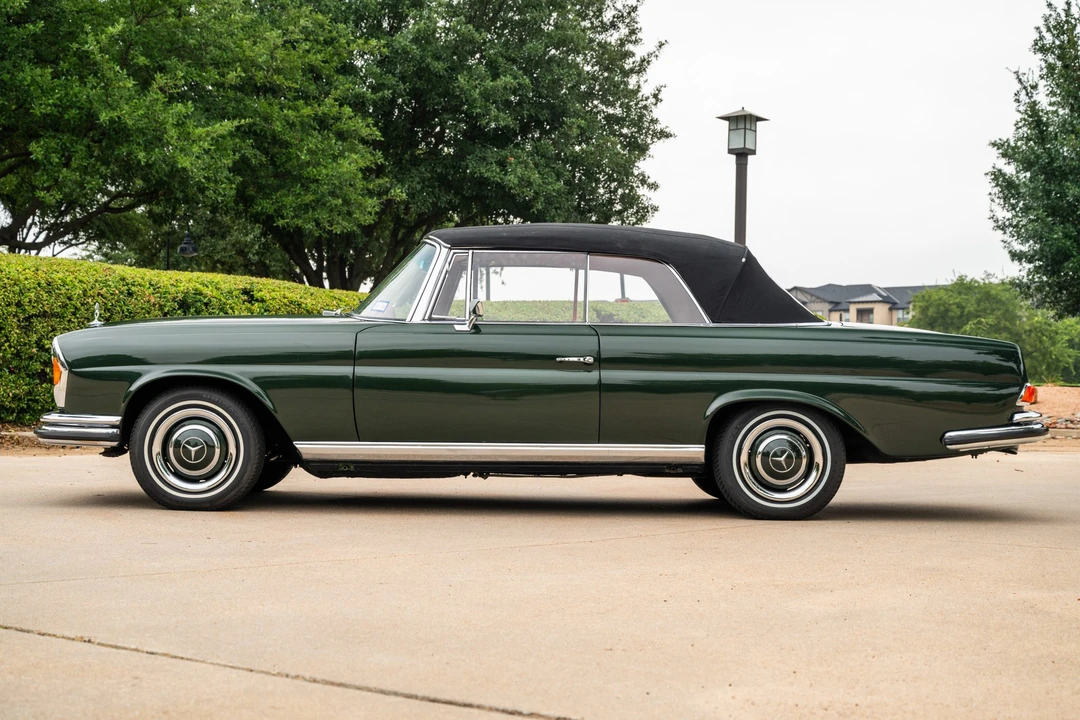 1967 Mercedes-Benz W111 Cabriolet - Image 18 of 31