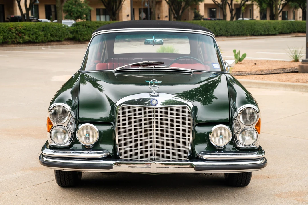 1967 Mercedes-Benz W111 Cabriolet - Image 12 of 31