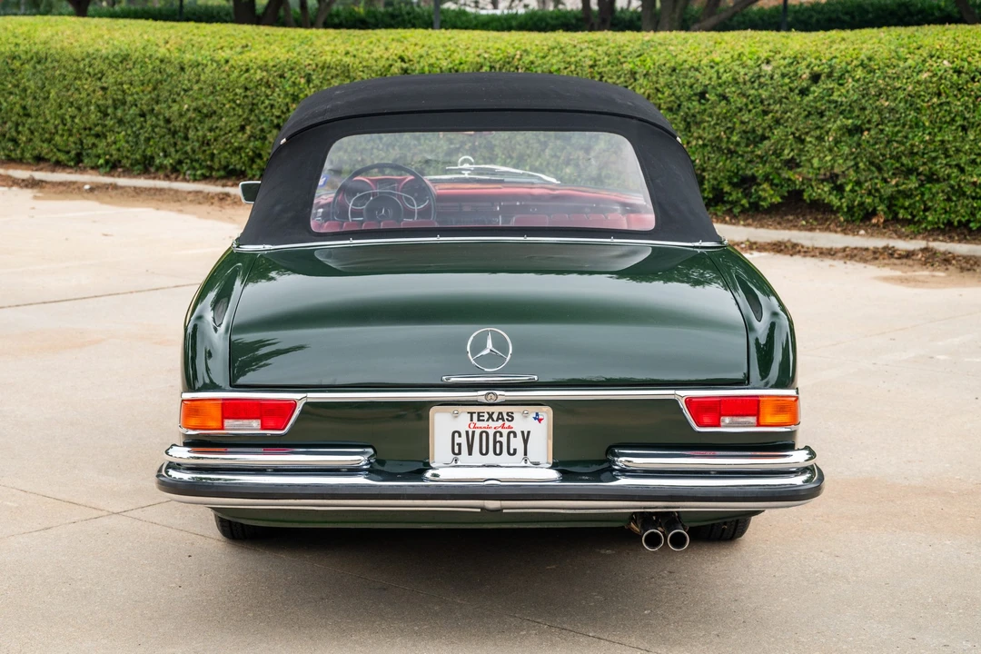 1967 Mercedes-Benz W111 Cabriolet - Image 16 of 31