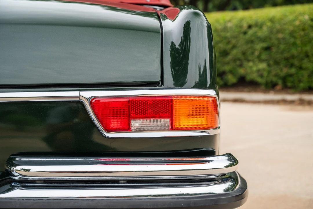 1967 Mercedes-Benz W111 Cabriolet - Image 24 of 31