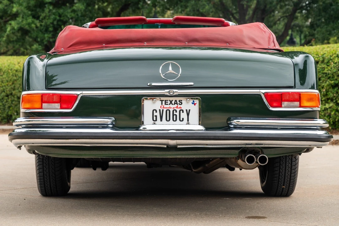 1967 Mercedes-Benz W111 Cabriolet - Image 8 of 31