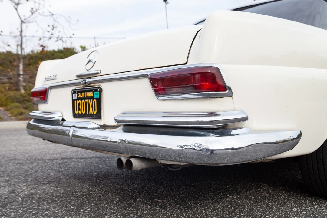 1967 Mercedes-Benz W111 Coupe - Image 31 of 31