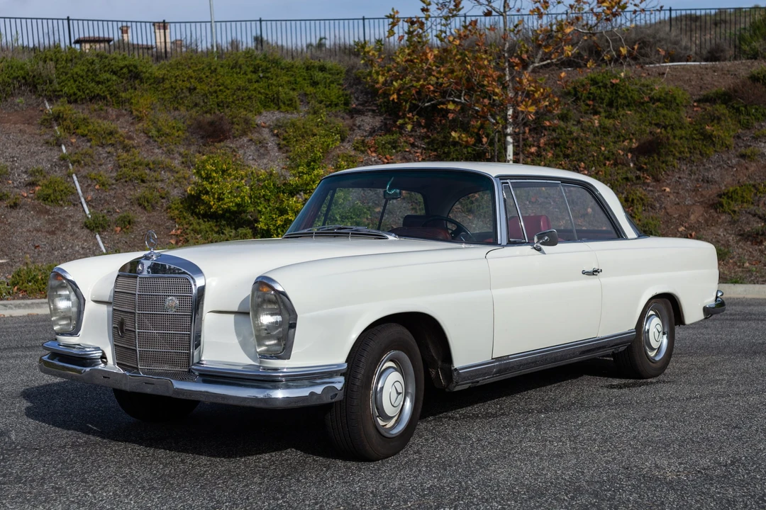 1967 Mercedes-Benz W111 Coupe - Image 3 of 31