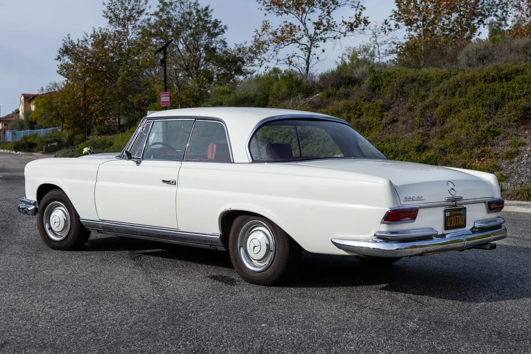 1967 Mercedes-Benz W111 Coupe - Image 5 of 31
