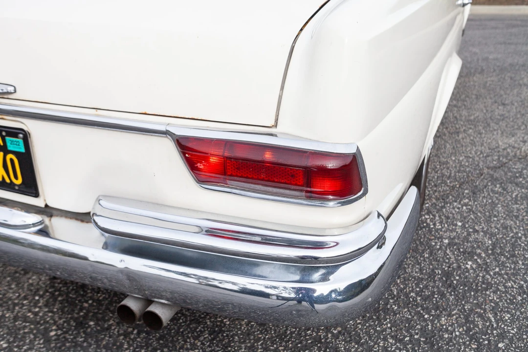 1967 Mercedes-Benz W111 Coupe - Image 30 of 31
