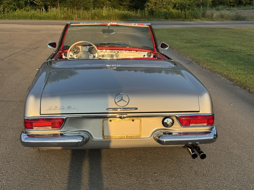 1967 Mercedes-Benz W113 SL-Class - Image 28 of 31