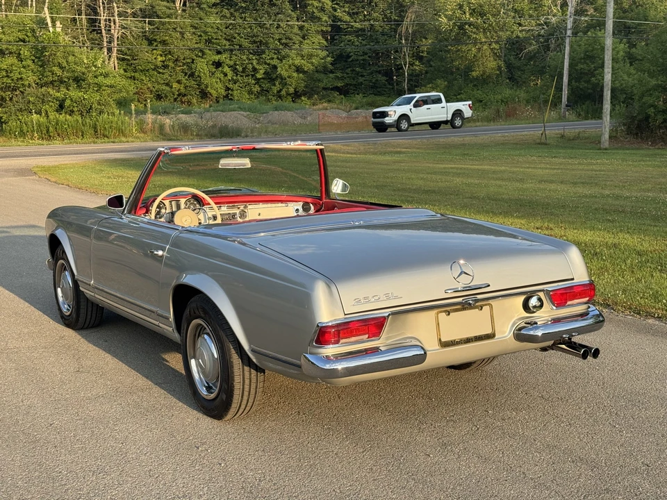 1967 Mercedes-Benz W113 SL-Class - Image 30 of 31