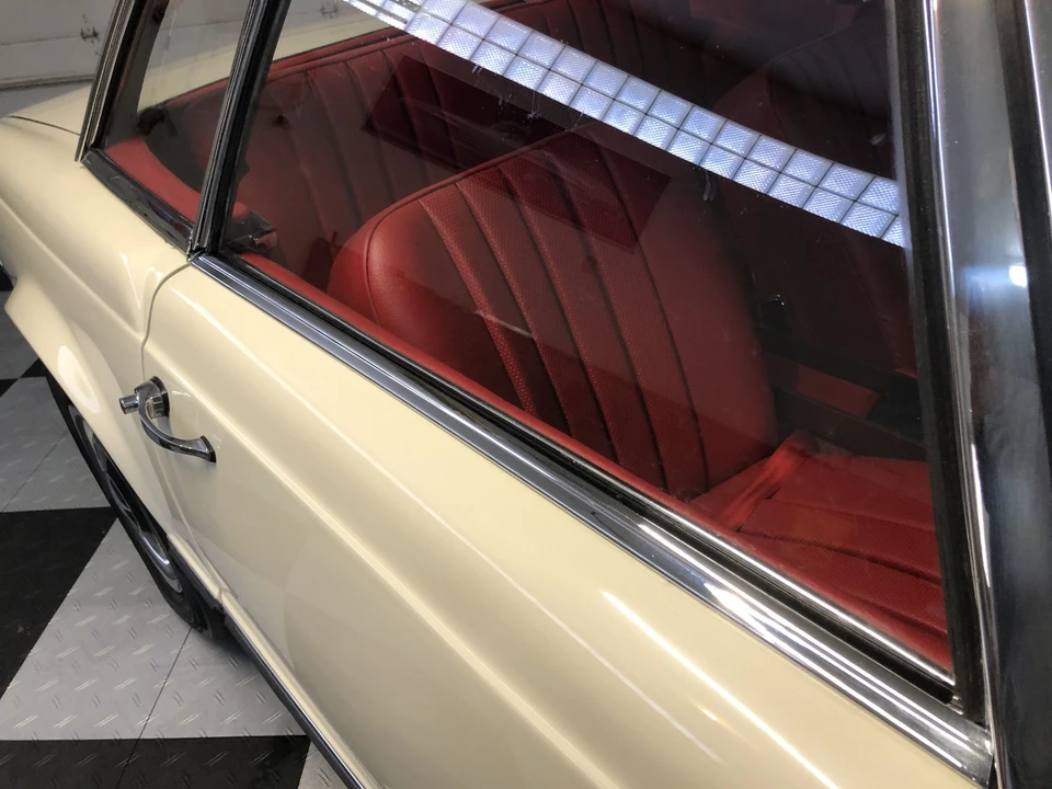 1967 Mercedes-Benz W113 SL-Class - Image 29 of 31