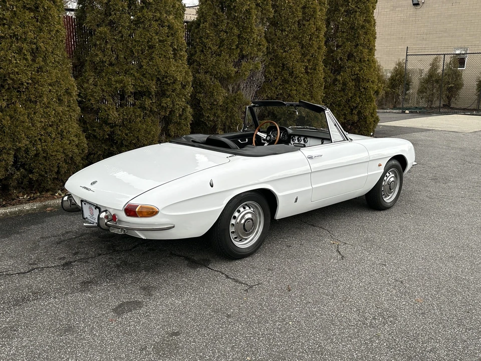 1968 Alfa Romeo Series 1 - Image 30 of 31