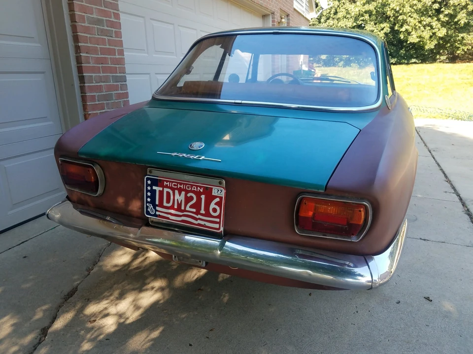 1968 Alfa Romeo 1750 GT Veloce - Image 17 of 31