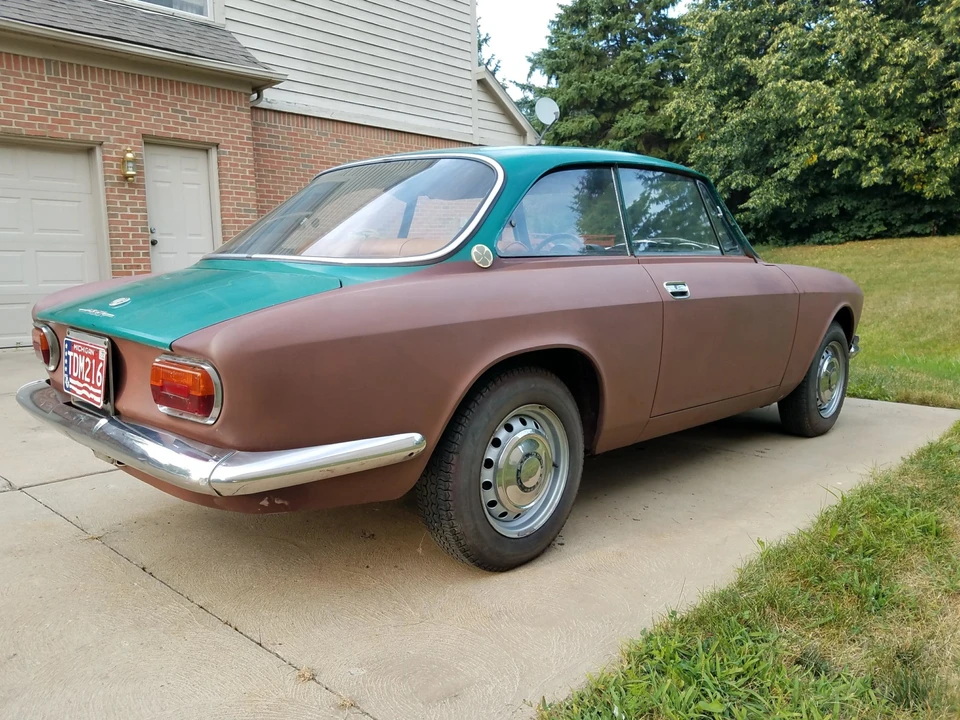1968 Alfa Romeo 1750 GT Veloce - Image 23 of 31