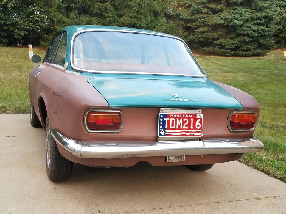 1968 Alfa Romeo 1750 GT Veloce - Image 16 of 31