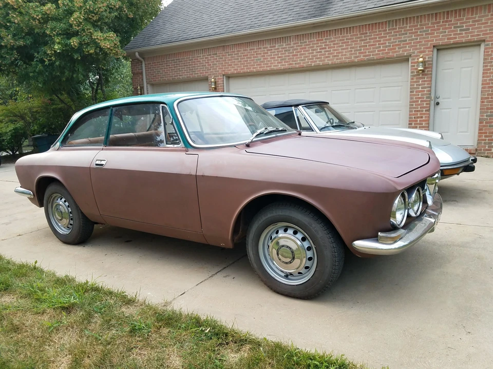 1968 Alfa Romeo 1750 GT Veloce - Image 5 of 31
