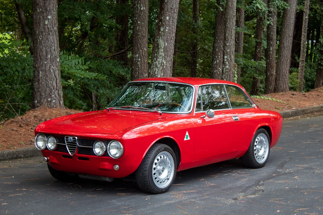 1969 Alfa Romeo 1750 GT Veloce - Image 6 of 31