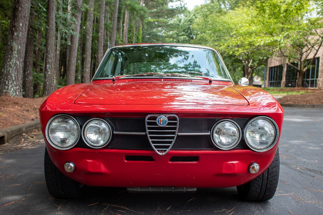 1969 Alfa Romeo 1750 GT Veloce - Image 25 of 31